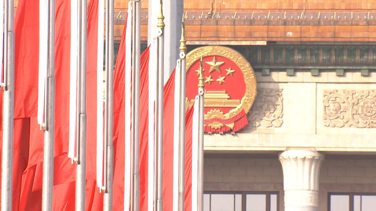 火狐电竞|古博楼藏品获联合国千年发展目标公益主题活动中国周双十大奖项并捐赠两件重器作者:未知2014-12-2318:03:54来(图3) 火狐电竞