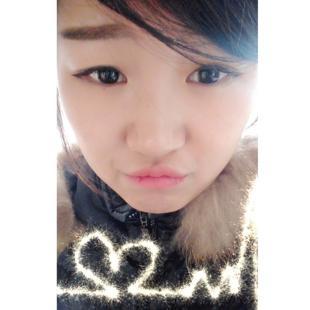 火狐电竞平台-《唐探3》新场景抢先曝光众侦探齐登时尚大刊(图1) 火狐电竞