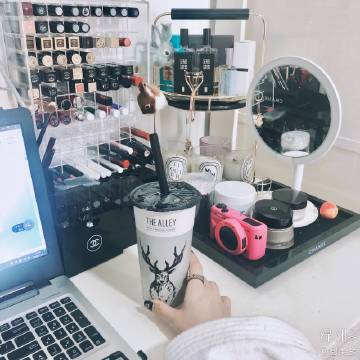 女保镖职业迅速走红月薪5千起:火狐电竞官网(图1) 火狐电竞