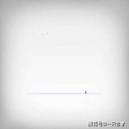 “火狐电竞平台”
言有尽而意无穷——《晶体管》里的留白艺术(图8)