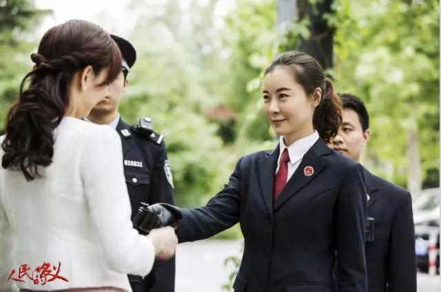 火狐电竞_刘永刚《本相》绘画作品说明会在京举行(图3) 火狐电竞