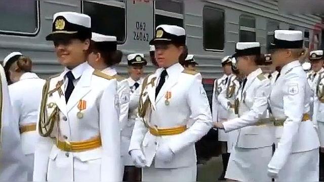 《霹雳娇娃》口碑持续升温 性感“坏女孩”的正确打开方式“火狐电竞”(图1) 火狐电竞官网